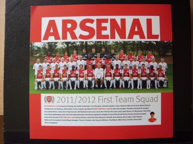 TEAMKARTE / Arsenal 2011/2012 / Portrait & gedr.Autogramme Rück
