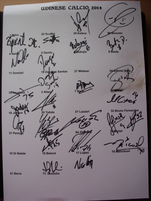 UDINESE CALCIO 2014 - 26 x Original Autogramme